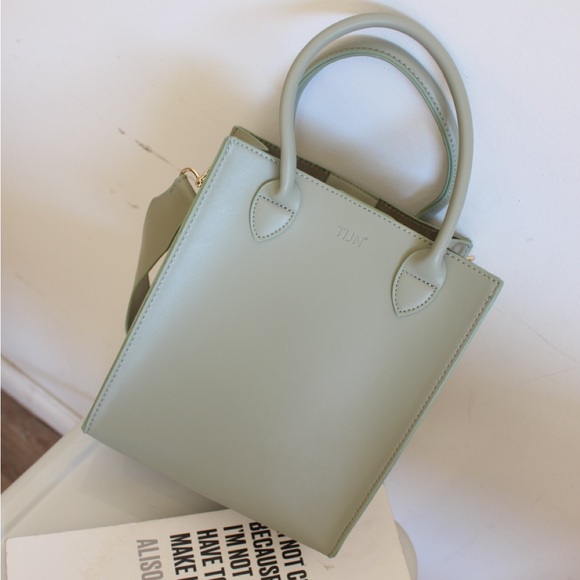TIJN Handbags - TIJN Kylie Structured Vegan Tote